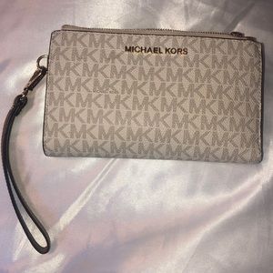 Michael Kors wallet